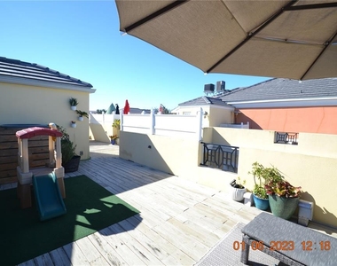 2405 Victoria Gardens Lane - Photo Thumbnail 56