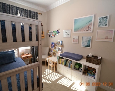 2405 Victoria Gardens Lane - Photo Thumbnail 35