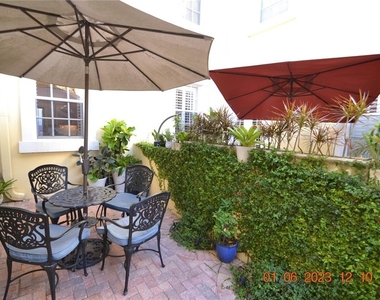 2405 Victoria Gardens Lane - Photo Thumbnail 44