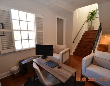 2405 Victoria Gardens Lane - Photo Thumbnail 19