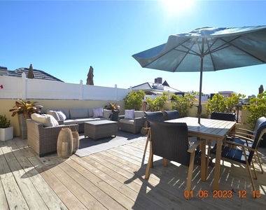 2405 Victoria Gardens Lane - Photo Thumbnail 46