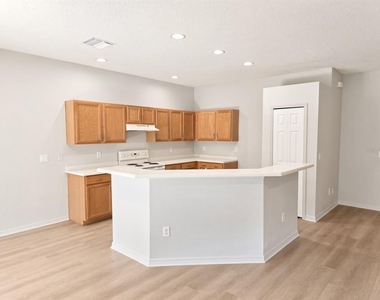 1186 Emerald Hill Way - Photo Thumbnail 4