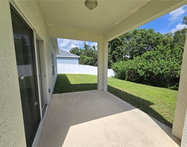 1186 Emerald Hill Way - Photo Thumbnail 13