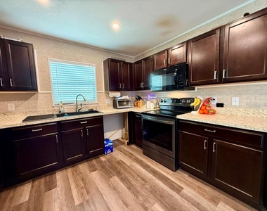 1609 Steely Drive - Photo Thumbnail 16