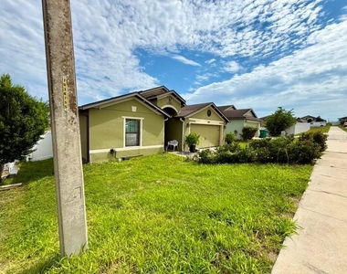 1609 Steely Drive - Photo Thumbnail 3