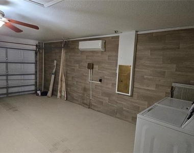 600 Abaco Court - Photo Thumbnail 6