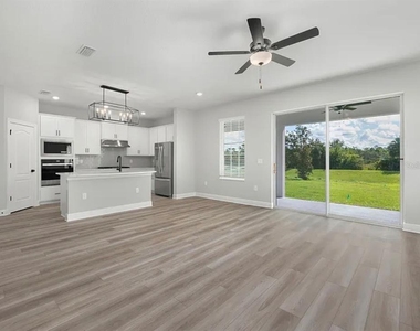 1399 Greenfield Loop - Photo Thumbnail 2