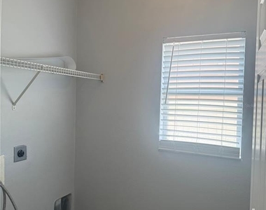 401 Mallard Way - Photo Thumbnail 15
