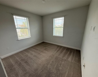 13324 Bergstrom Avenue - Photo Thumbnail 23