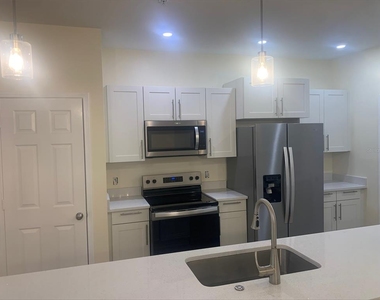 280 Celebration Boulevard - Photo Thumbnail 5