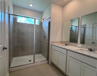 6085 Zen Way - Photo Thumbnail 16