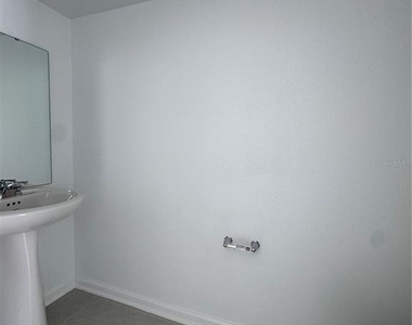 6085 Zen Way - Photo Thumbnail 7