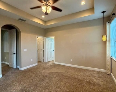 16212 Mead Street - Photo Thumbnail 39