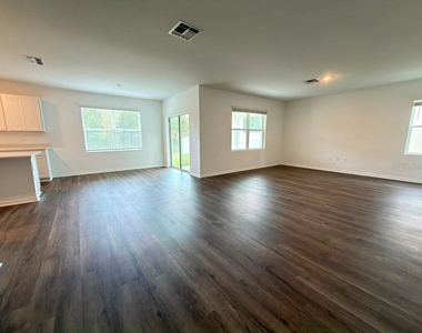 3578 Roden Road - Photo Thumbnail 7