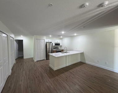 2232 Florida Drive - Photo Thumbnail 2