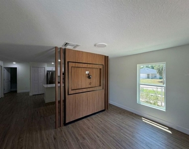 2232 Florida Drive - Photo Thumbnail 1
