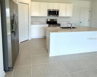 3430 Howell Drive - Photo Thumbnail 8
