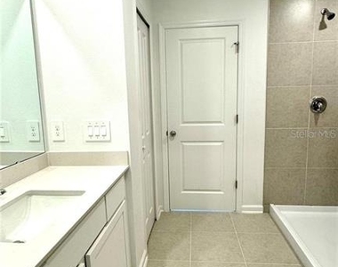 3430 Howell Drive - Photo Thumbnail 16
