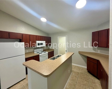 1 Olive Lane - Photo Thumbnail 7