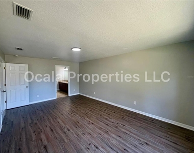 1 Olive Lane - Photo Thumbnail 22