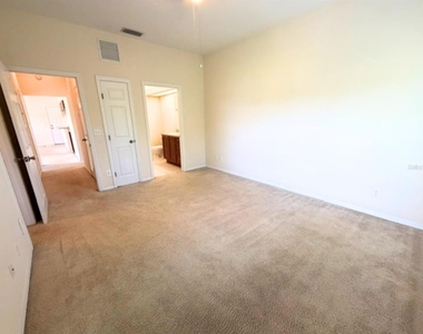106 Eagle Pond Drive - Photo Thumbnail 10