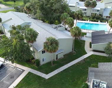 570 Bahia Circle - Photo Thumbnail 23
