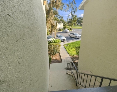 570 Bahia Circle - Photo Thumbnail 2