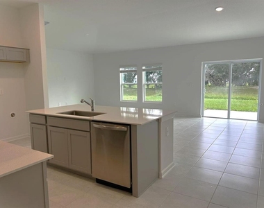 360 Kayden Cove - Photo Thumbnail 3