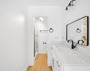 3118 S Semoran Boulevard - Photo Thumbnail 19