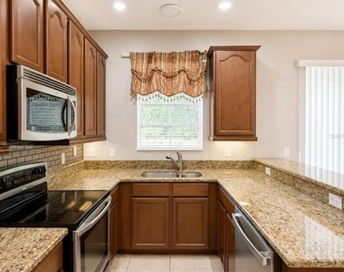 4851 Fiorazante Avenue - Photo Thumbnail 2