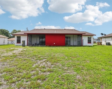 386 Cocoa Court - Photo Thumbnail 32