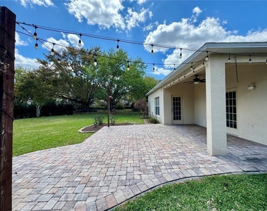 9975 Indigo Bay Circle - Photo Thumbnail 22