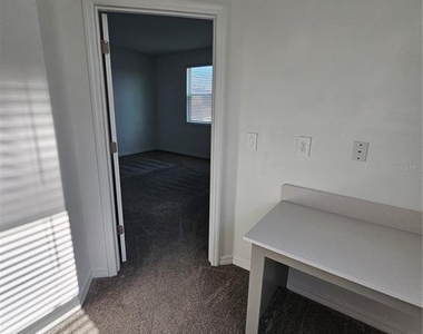 4123 Conjunction Way - Photo Thumbnail 14