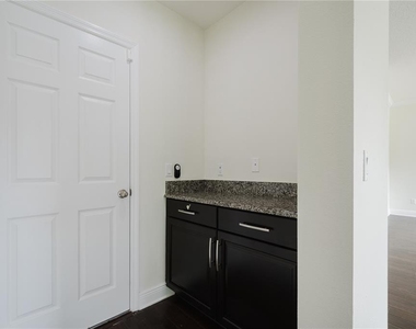 9072 Overlook Pass Drive - Photo Thumbnail 54