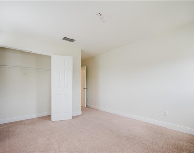 9072 Overlook Pass Drive - Photo Thumbnail 42
