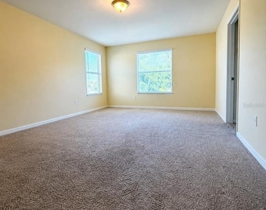15487 Camp Dubois Crescent - Photo Thumbnail 13