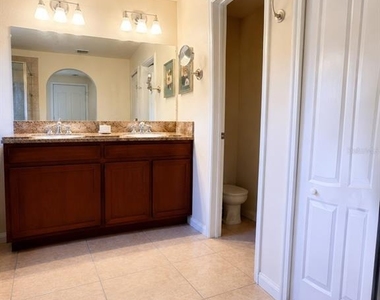 15487 Camp Dubois Crescent - Photo Thumbnail 16