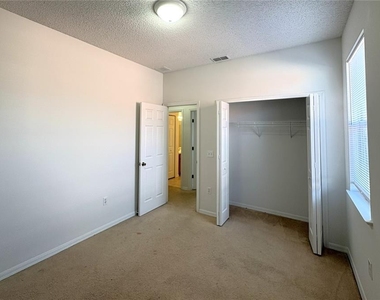 10 Coventry Court - Photo Thumbnail 11