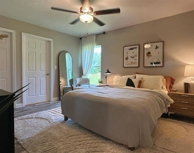 16408 Sw 27th Circle - Photo Thumbnail 16