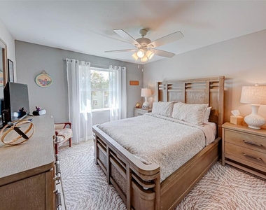 3038 Parkway Boulevard - Photo Thumbnail 13