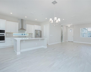 6533 Rover Way - Photo Thumbnail 17