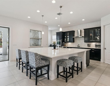 10840 Mobberley Circle - Photo Thumbnail 9