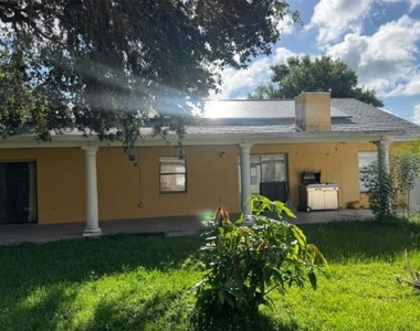 822 Valnera Court - Photo Thumbnail 24