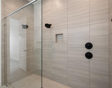 13010 Stoddart Avenue - Photo Thumbnail 35
