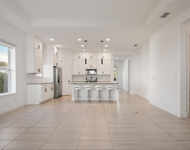 13010 Stoddart Avenue - Photo Thumbnail 27