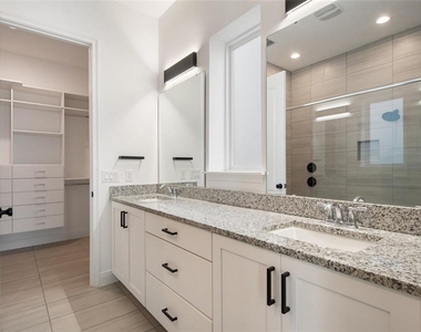 13010 Stoddart Avenue - Photo Thumbnail 34