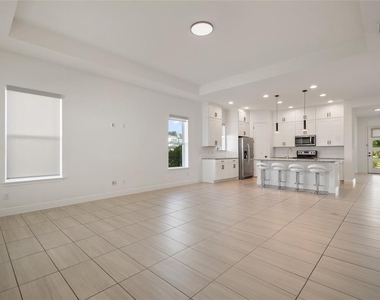 13010 Stoddart Avenue - Photo Thumbnail 25