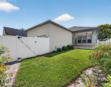 1965 Osprey Avenue - Photo Thumbnail 27