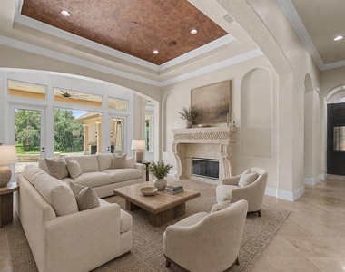 9313 Southern Breeze Drive - Photo Thumbnail 3