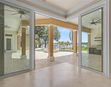 9313 Southern Breeze Drive - Photo Thumbnail 14